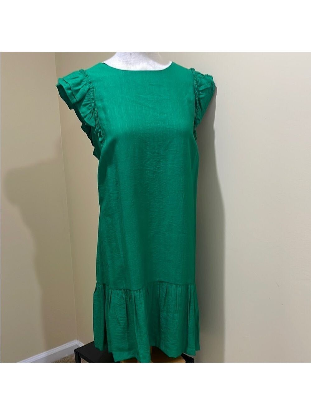 CeCe Green Solid Round Neck Shift Dress Ruffle Flutter Sleeves Knee 18W 7431916 - Picture 2 of 7